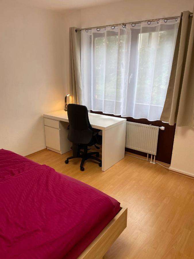 Zimmer Im Herzen Von Durlach Karlsruhe Exterior foto